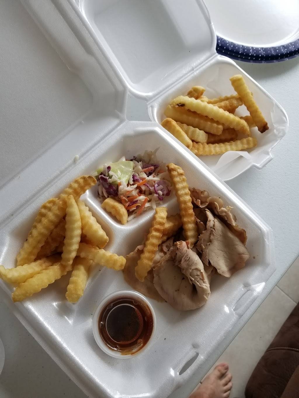 Bubbas Backyard BBQ | restaurant | 2447 N Wickham Rd #149, Melbourne, FL 32935, USA | 3214746523 OR +1 321-474-6523