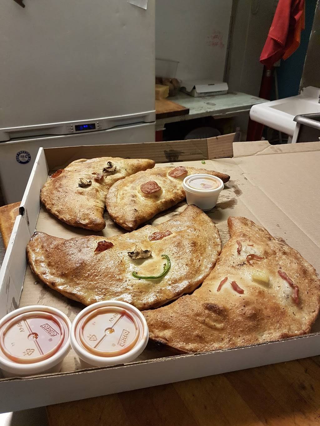 The Village Restaurant | restaurant | 60 Queen St S, Tottenham, ON L0G 1W0, Canada | 9059362100 OR +1 905-936-2100