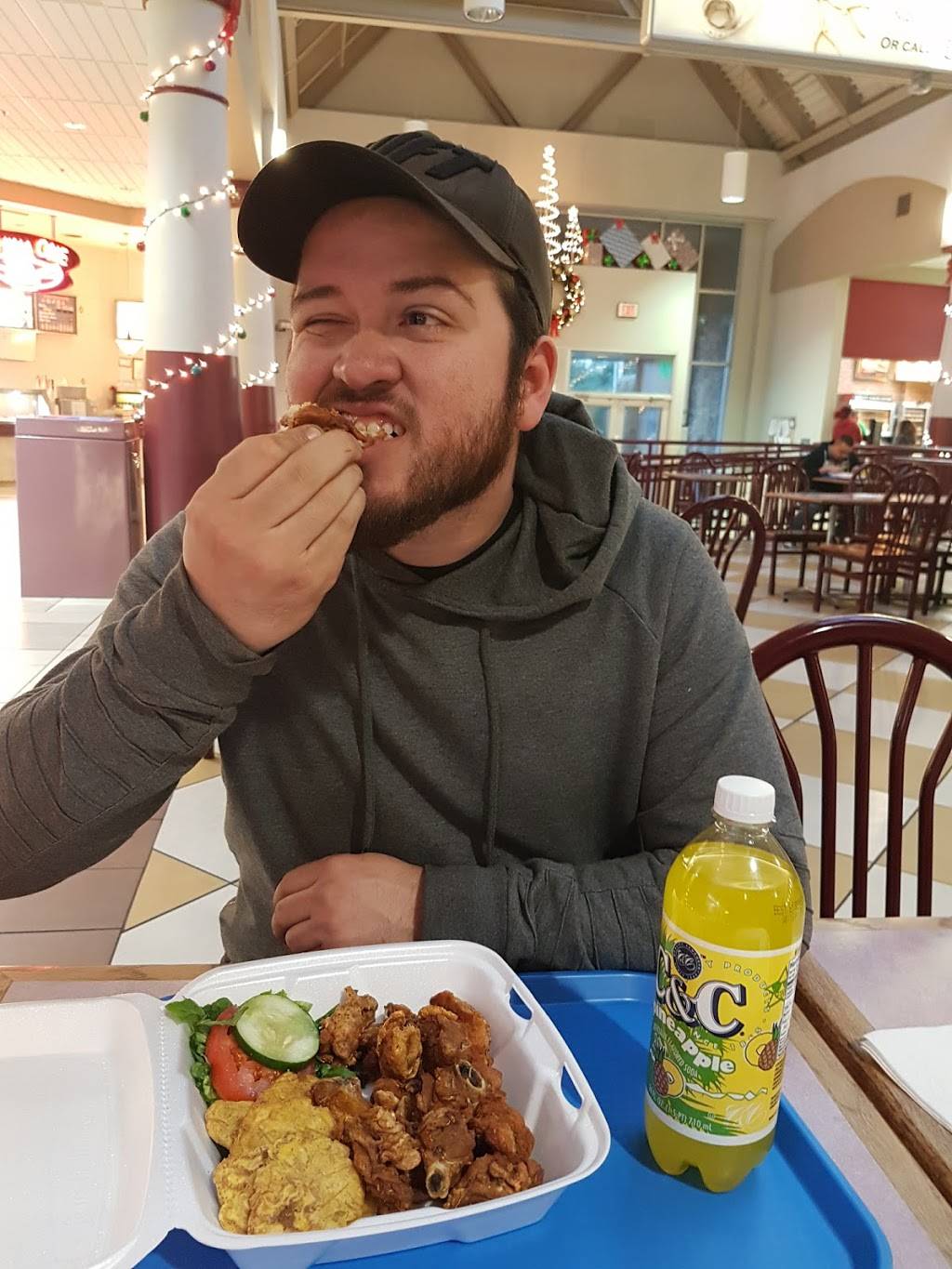 Emilio’s Place | restaurant | 344 Stroud Mall, Stroudsburg, PA 18360, USA | 5706648262 OR +1 570-664-8262