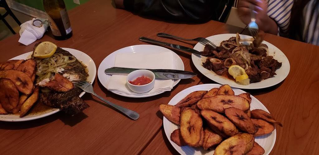 Grillades Kenayah | restaurant | 273 McArthur Ave., Vanier, ON K1L 6P3, Canada | 6137495757 OR +1 613-749-5757