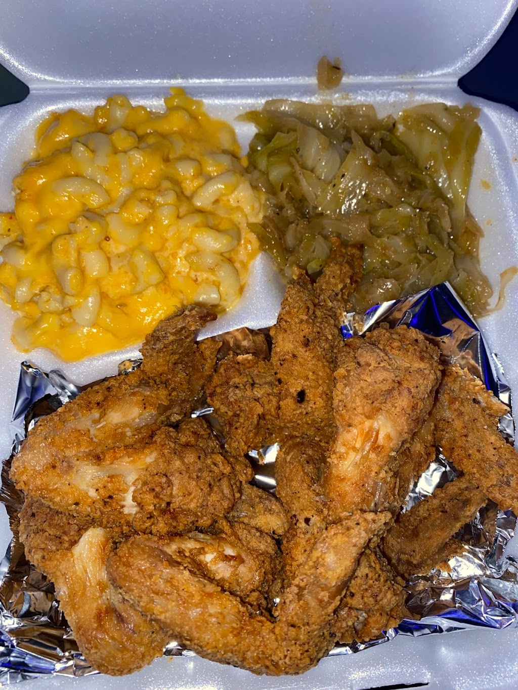 Da Kave Hookah Lounge | restaurant | 140 Morgantown St, Uniontown, PA 15401, USA | 7245504511 OR +1 724-550-4511