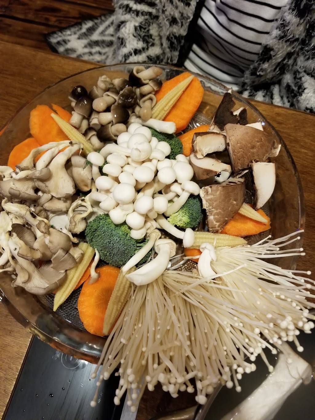 Hotto Potto | restaurant | 1700 N Semoran Blvd #118, Orlando, FL 32807, USA | 4079305366 OR +1 407-930-5366