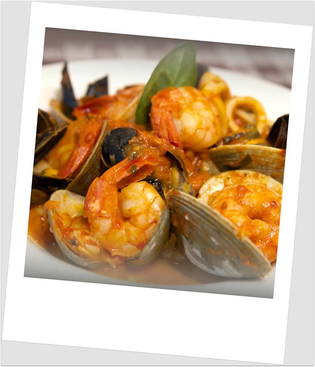 Primavera Pizzeria & Family Restaurant | restaurant | 38 Lake Rd, Congers, NY 10920, USA | 8452670666 OR +1 845-267-0666