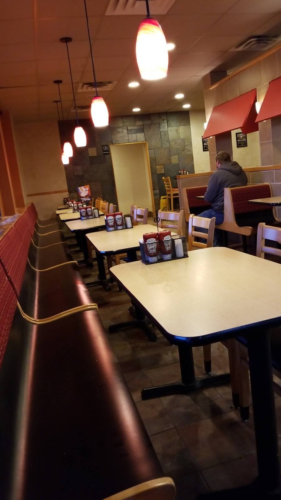 Dairy Queen Store | restaurant | 9102 TX-146, Mont Belvieu, TX 77580, USA | 2815766526 OR +1 281-576-6526