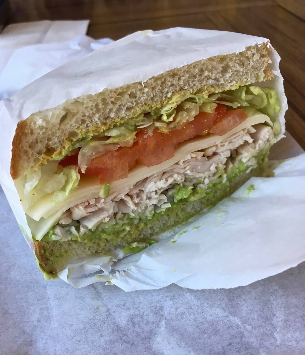 Billys Meats, Seafood & Deli | restaurant | 111 Avenida Del Mar, San Clemente, CA 92672, USA | 9494985924 OR +1 949-498-5924