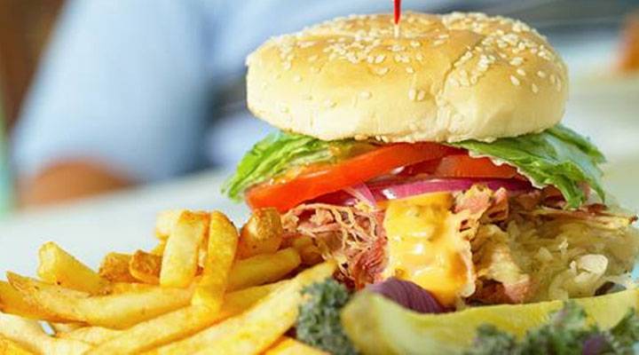 Cavanaughs Restaurant | restaurant | 703 N Market St, Wilmington, DE 19801, USA | 3026564067 OR +1 302-656-4067