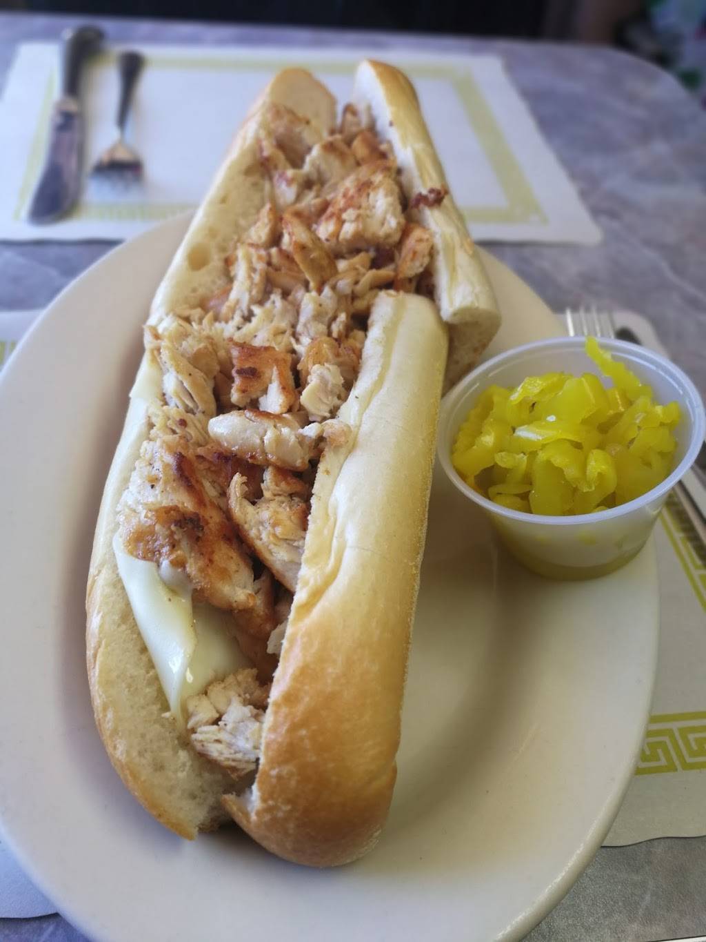 Jeans Luncheonette | restaurant | 2567 West Chester Pike, Broomall, PA 19008, USA | 6103561192 OR +1 610-356-1192