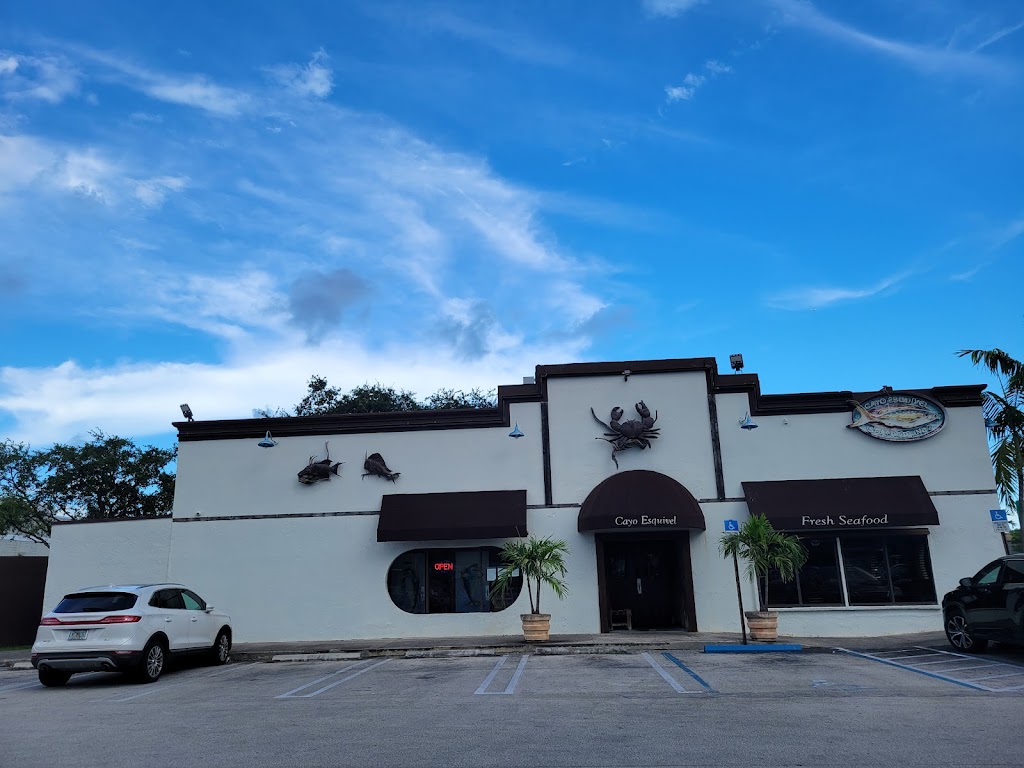 Cayo Esquivel Seafood | restaurant | 7725 SW 40th St, Miami, FL 33155, USA | 3052694191 OR +1 305-269-4191