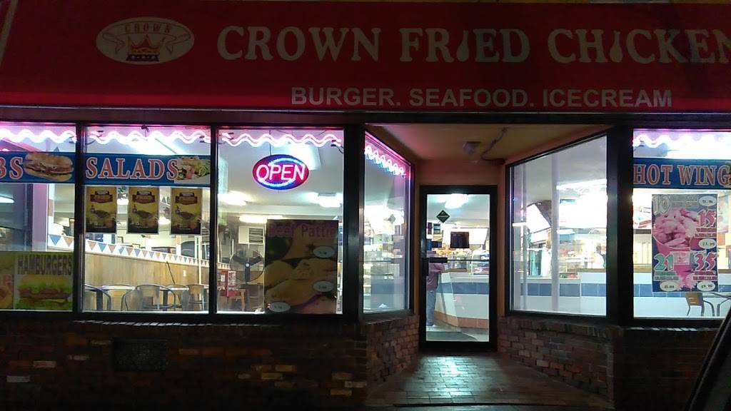 Crown Fried Chicken | restaurant | 1012 Main St, Brockton, MA 02301, USA | 5085805222 OR +1 508-580-5222