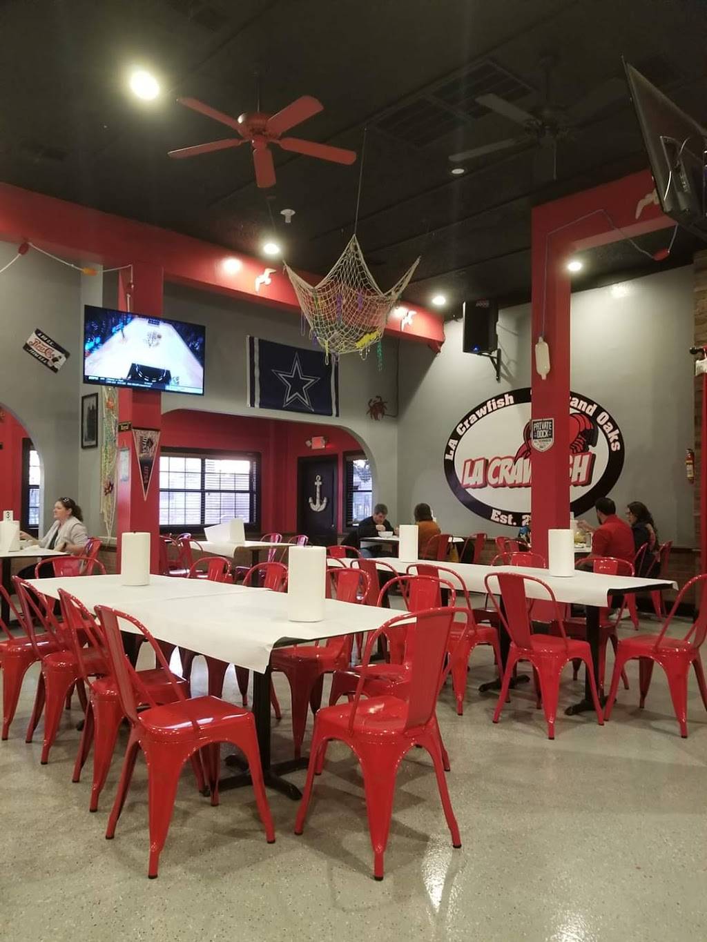 La Crawfish | restaurant | 2895 Thousand Oaks Dr, San Antonio, TX 78232, USA | 2103967617 OR +1 210-396-7617