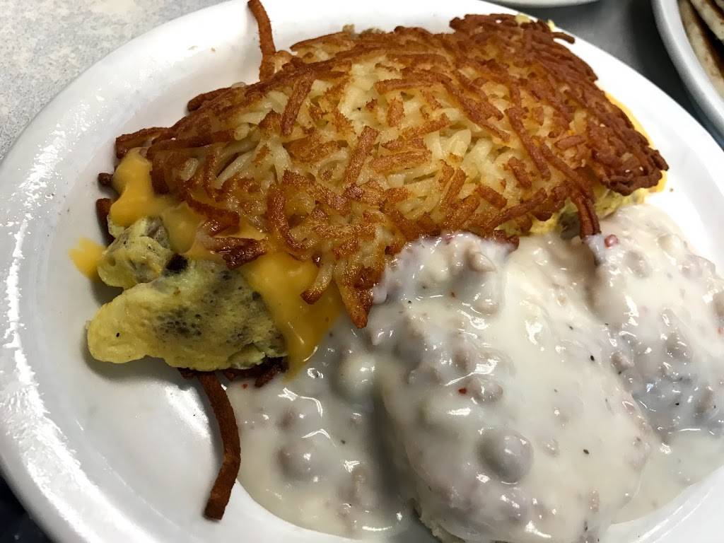 Leos Diner | restaurant | 6055 Maple St, Omaha, NE 68104, USA | 4025532280 OR +1 402-553-2280