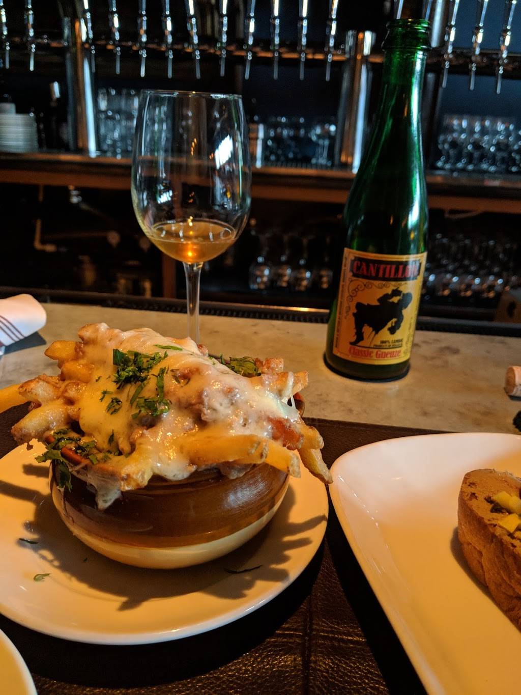 The Sovereign | restaurant | 1206 Wisconsin Ave NW, Washington, DC 20007, USA | 2027745875 OR +1 202-774-5875