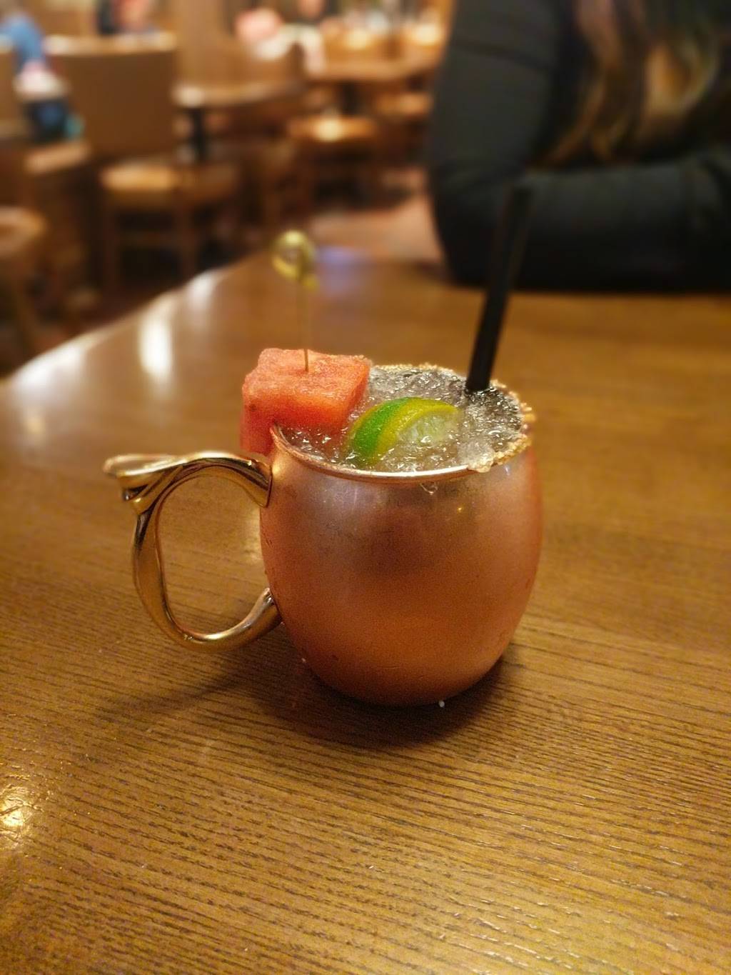 TGI Fridays | restaurant | 7814 Reynolds Rd, Mentor, OH 44060, USA | 4409532400 OR +1 440-953-2400