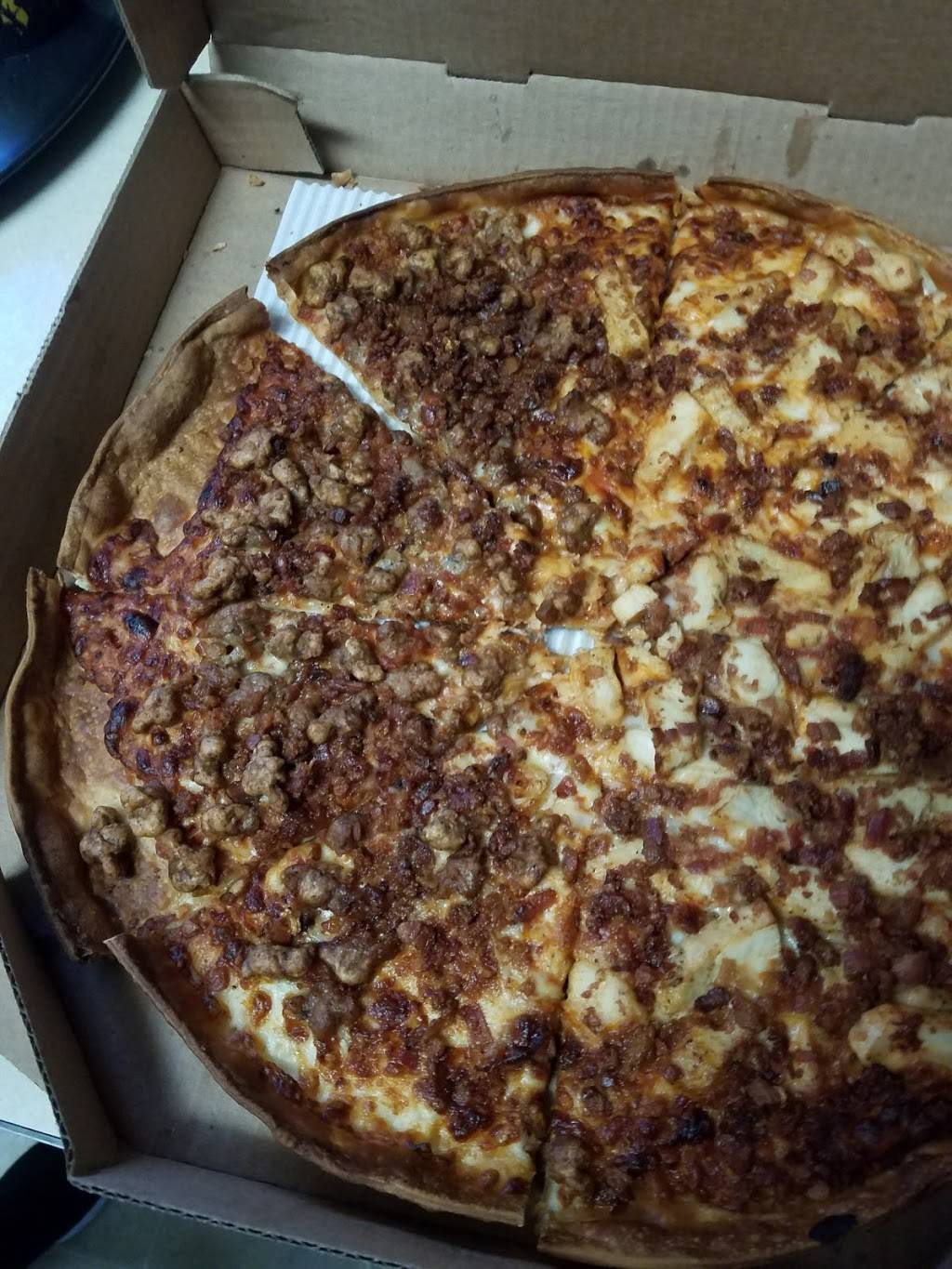 Pizza Hut | restaurant | 1607 Elkhart Rd, Goshen, IN 46526, USA | 5745332233 OR +1 574-533-2233