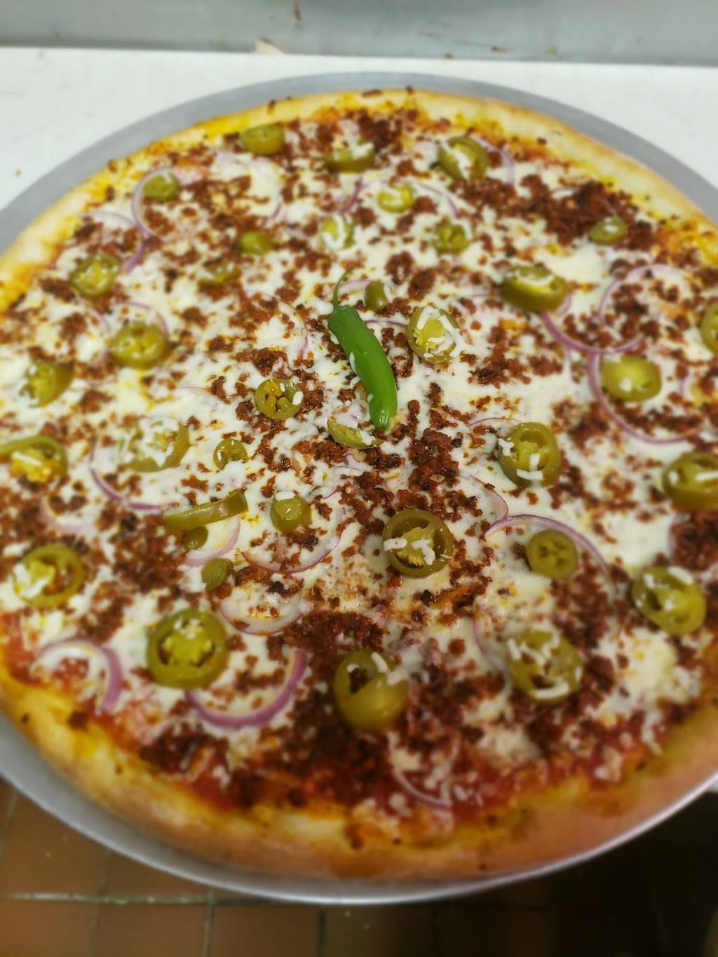 Yoyos pizza and Mexican restaurant | restaurant | 50 Mill St, Newburgh, NY 12550, USA | 8457874312 OR +1 845-787-4312