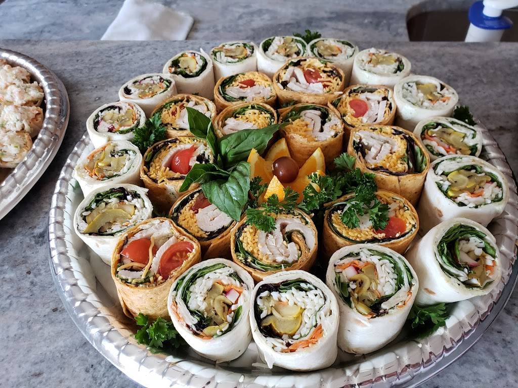 FARM to FORK CAFE and CATERERS |  | 2537 Darlington Rd, Beaver Falls, PA 15010, United States | 7243841581 OR +1 724-384-1581