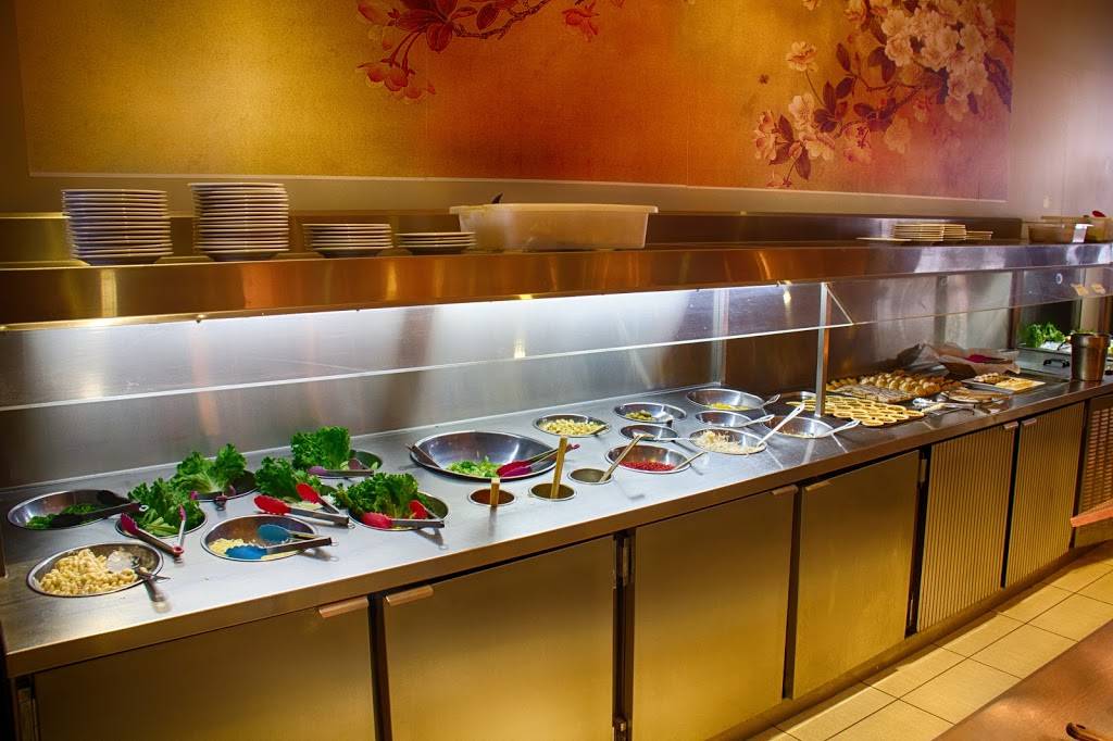 Les Trésors impériaux | restaurant | 350 Boulevard Frontenac O, Thetford Mines, QC G6G 6N7, Canada | 4183357588 OR +1 418-335-7588