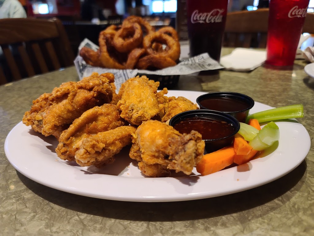 Bingas Portland | restaurant | 949 Forest Ave, Portland, ME 04103, USA | 2076994263 OR +1 207-699-4263