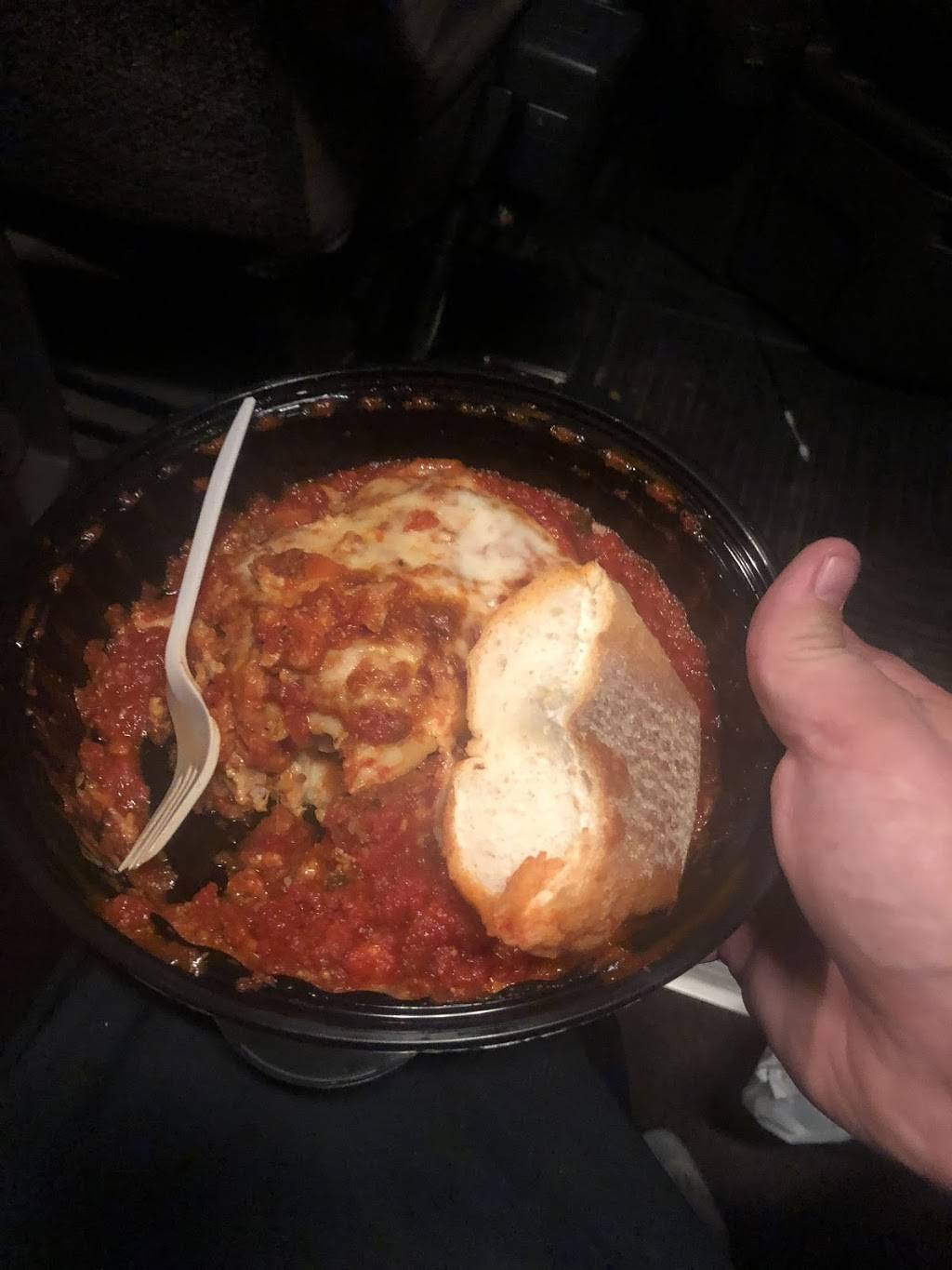 Sopranos Pizza | restaurant | 1836, 400 Minnisink Rd # 1, Totowa, NJ 07512, USA | 9732567115 OR +1 973-256-7115