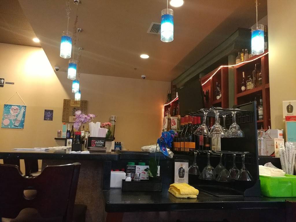 Mikasa Asian Bistro & Sushi | restaurant | 2610 S Tracy Blvd #110, Tracy, CA 95376, USA | 2098308288 OR +1 209-830-8288