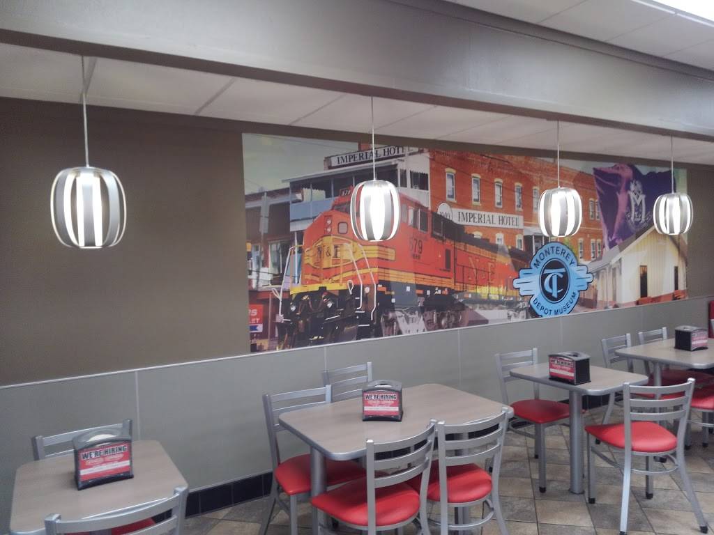 Hardees | restaurant | 902 S Holly St, Monterey, TN 38574, USA | 9318393505 OR +1 931-839-3505