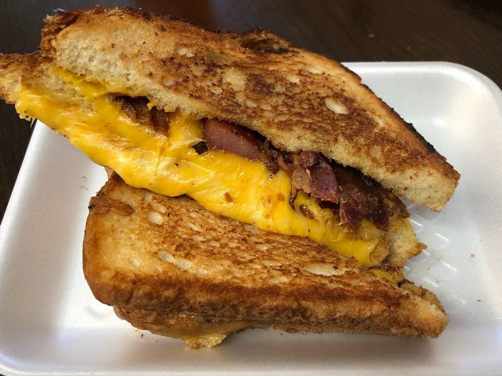 B&J Drive - In | restaurant | 1323 Los Angeles Ave, Ventura, CA 93004, USA | 8059187202 OR +1 805-918-7202