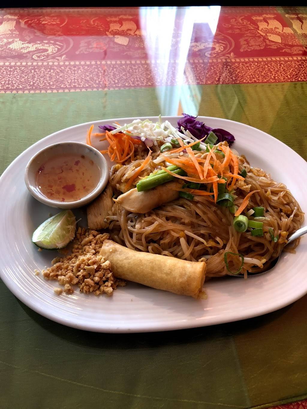 Chai Yo Thai Cuisine | restaurant | 10026 Roosevelt Rd, Westchester, IL 60154, USA | 7083456718 OR +1 708-345-6718