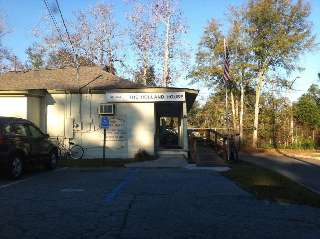 Holland House Restaurant | restaurant | 601 E 68th St, Savannah, GA 31405, USA | 9123523382 OR +1 912-352-3382