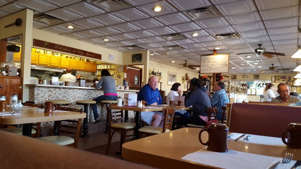 Grandma Sallys | restaurant | 5332 Grand Blvd, New Port Richey, FL 34652, USA | 7278467223 OR +1 727-846-7223