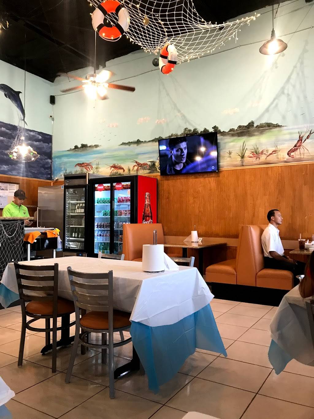 Shabang Crawfish & Mi Quang | restaurant | 13734 TX-249 #D, Houston, TX 77086, USA | 3465704063 OR +1 346-570-4063