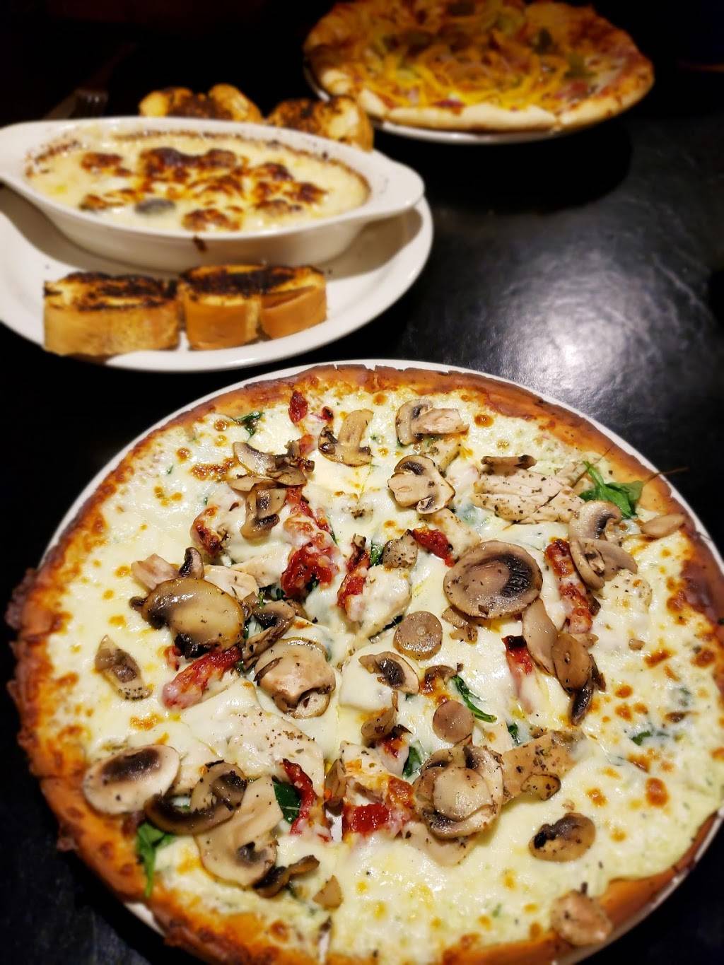 The Mill House | restaurant | 237 Maxwell Ave, Greenwood, SC 29646, USA | 8643230321 OR +1 864-323-0321