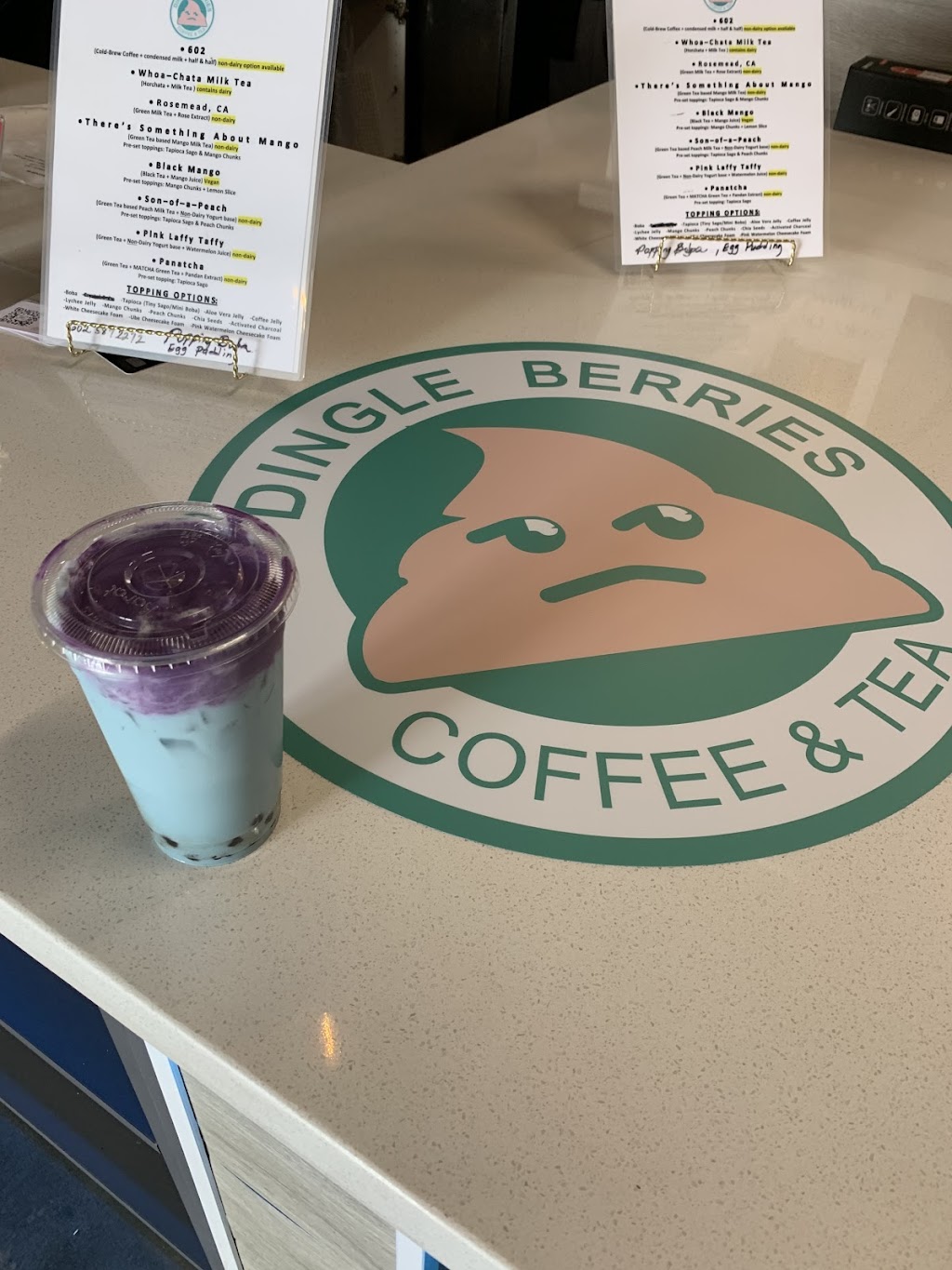 Dingle Berries Coffee, Tea & Juice | restaurant | 3624 E Bell Rd, Phoenix, AZ 85032, USA | 6025872272 OR +1 602-587-2272