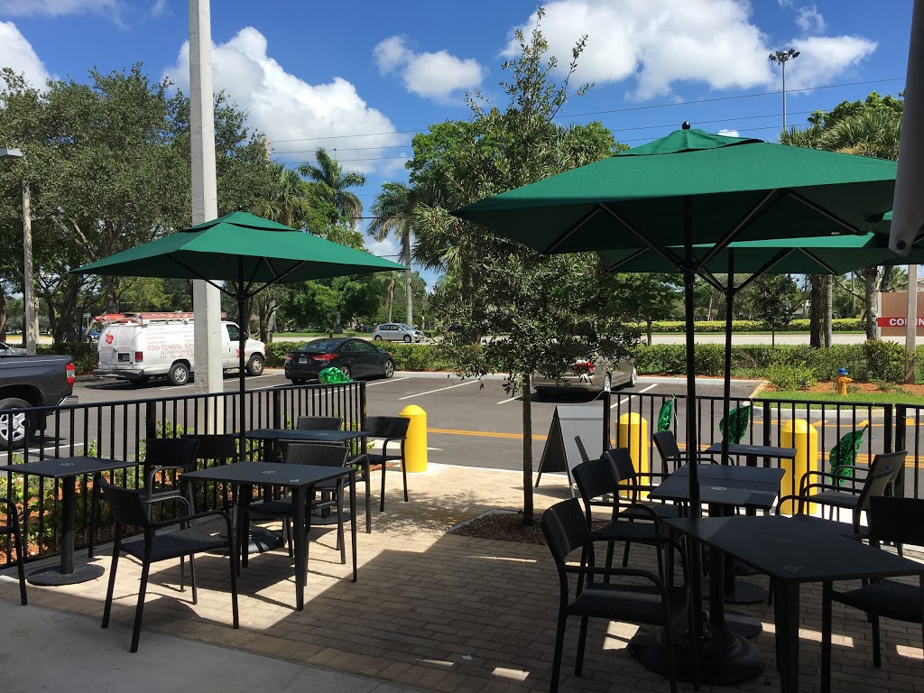 Starbucks | cafe | 18310 Pines Blvd, Pembroke Pines, FL 33029, USA | 9544590626 OR +1 954-459-0626