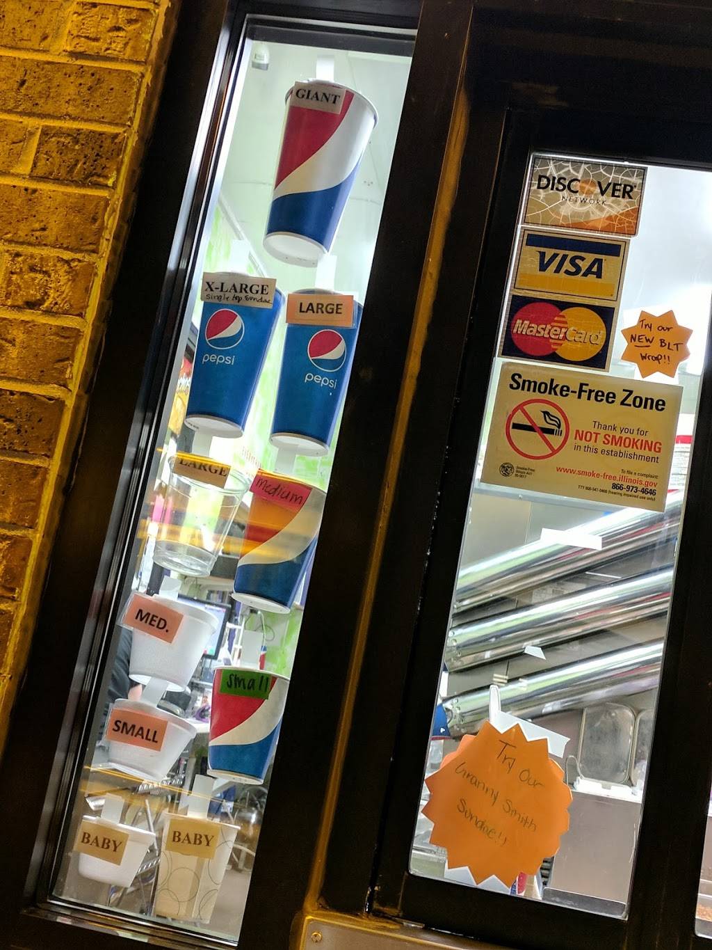 Minooka Creamery | restaurant | 111 McEvilly Rd, Minooka, IL 60447, USA | 8154679699 OR +1 815-467-9699