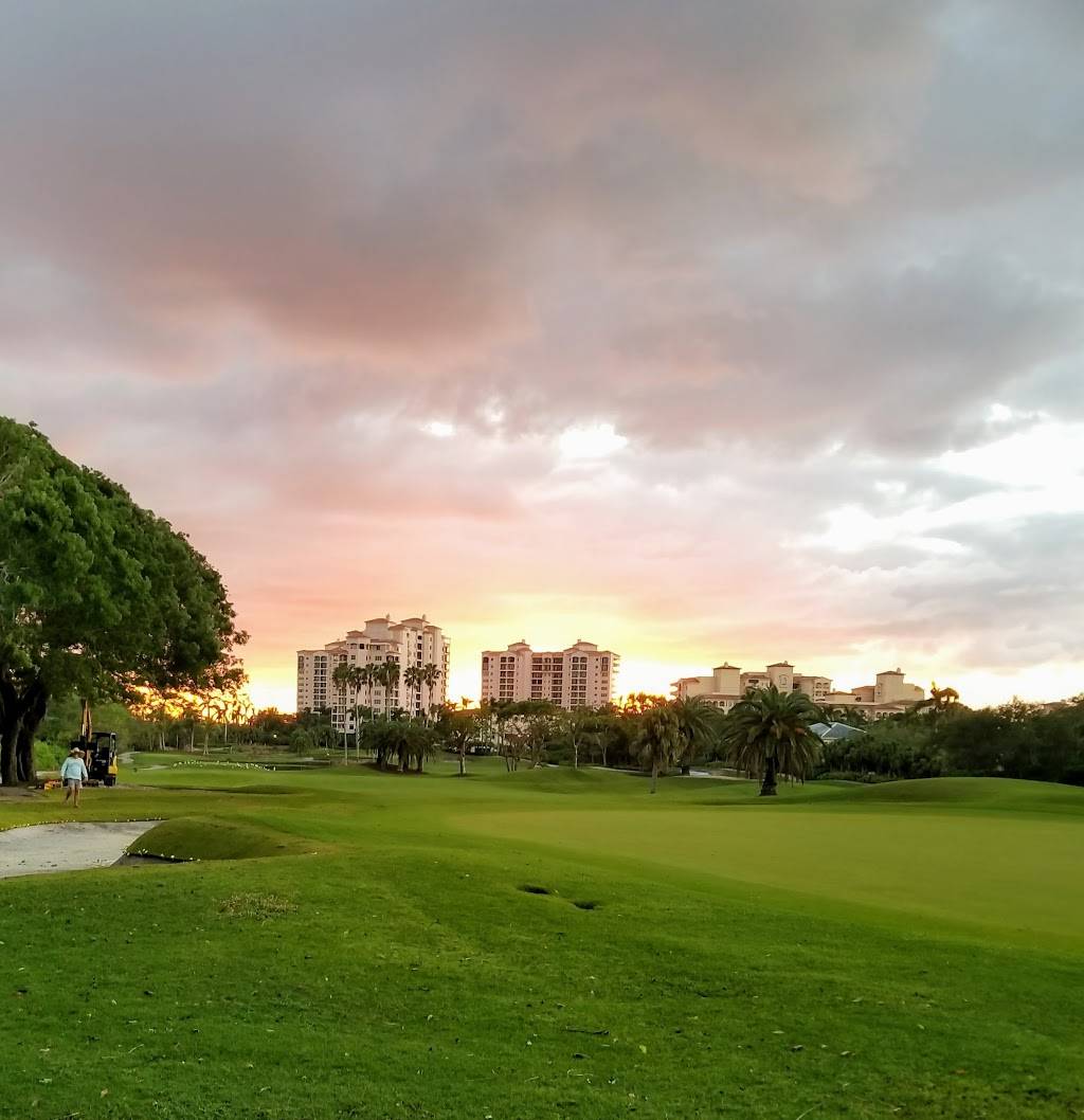 Deering Bay Yacht & Country Club | restaurant | 13610 Deering Bay Dr, Miami, FL 33158, USA | 3052542111 OR +1 305-254-2111