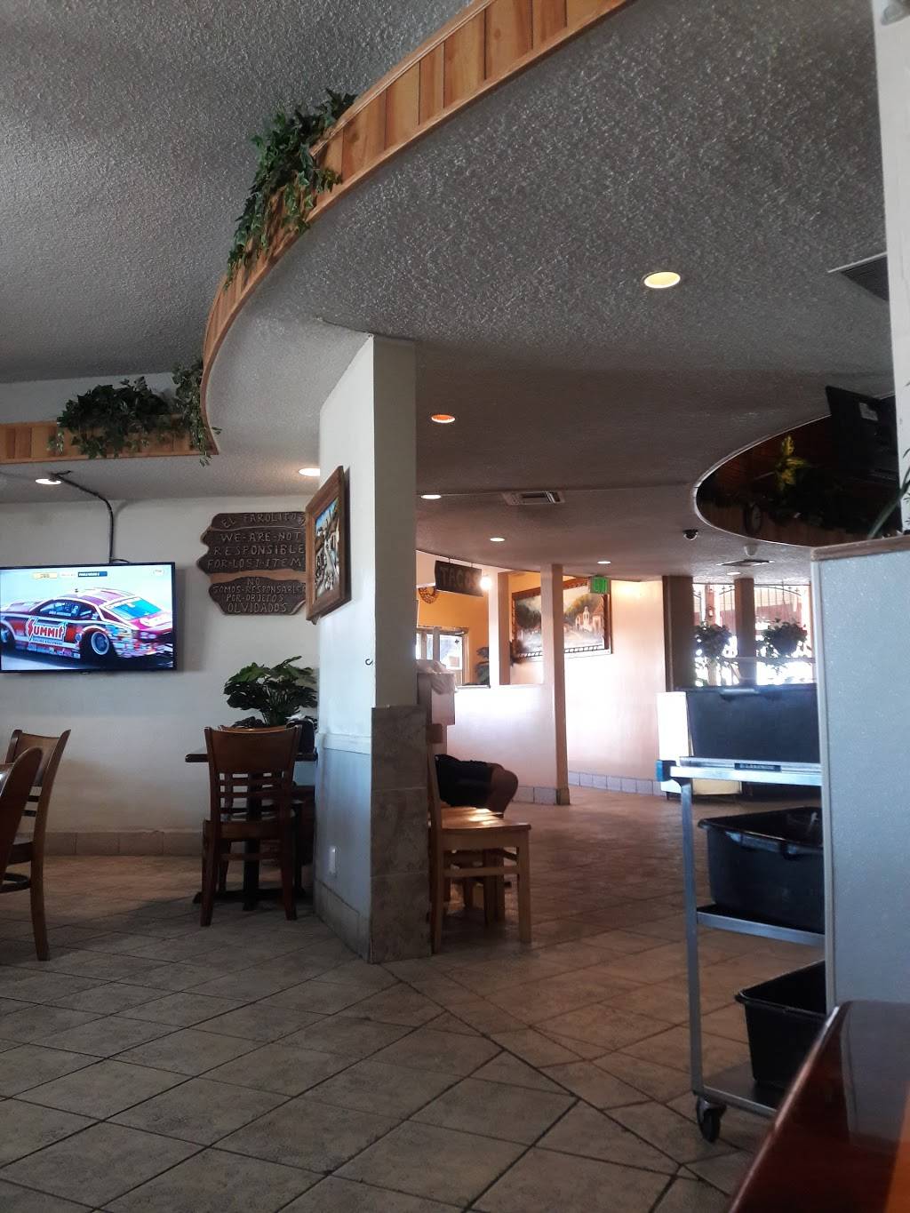 El Farolito Jr | restaurant | 1143, 1339 N East St, Anaheim, CA 92805, USA | 7145336032 OR +1 714-533-6032