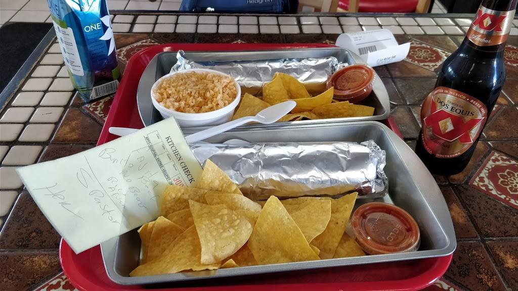 El Faro Mexican Foods | restaurant | 2280 Monument Blvd, Concord, CA 94520, USA | 9258270976 OR +1 925-827-0976