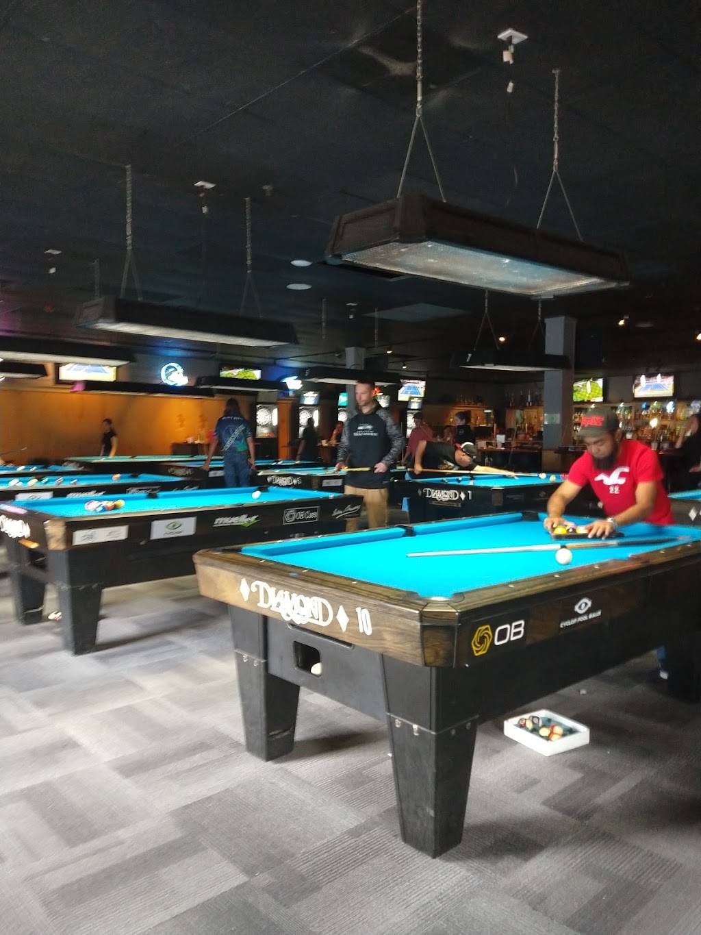 Clubhouse Sports Bar and Grill | restaurant | 10432 SE Kent-Kangley Rd, Kent, WA 98030, USA | 2532364599 OR +1 253-236-4599