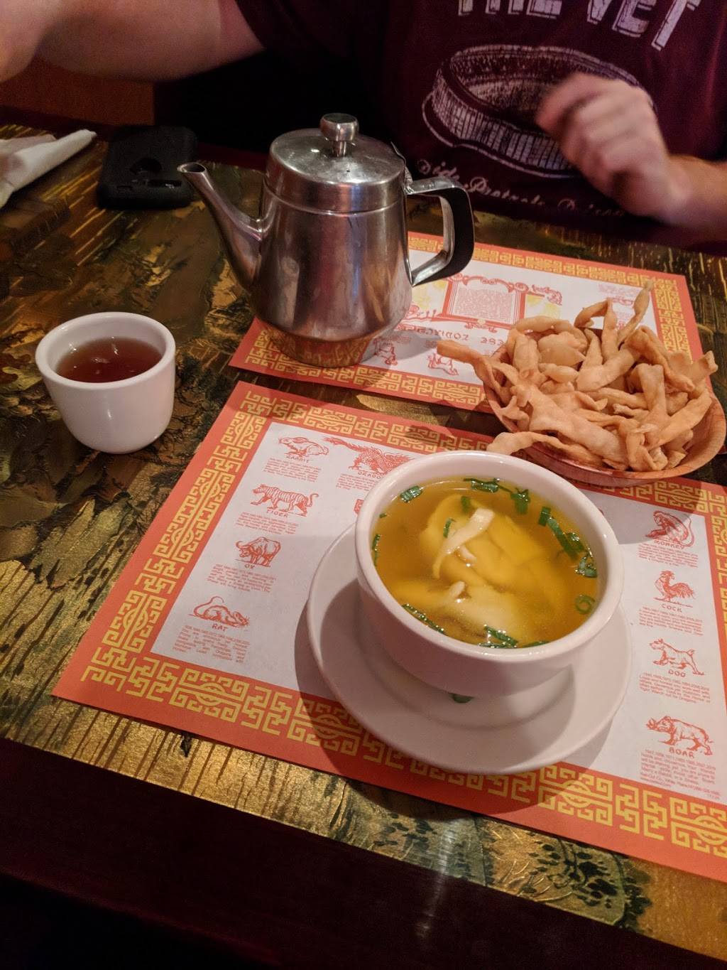 Hong Kong Pearl | restaurant | 1299 E Lincoln Hwy, Levittown, PA 19056, USA | 2159491233 OR +1 215-949-1233