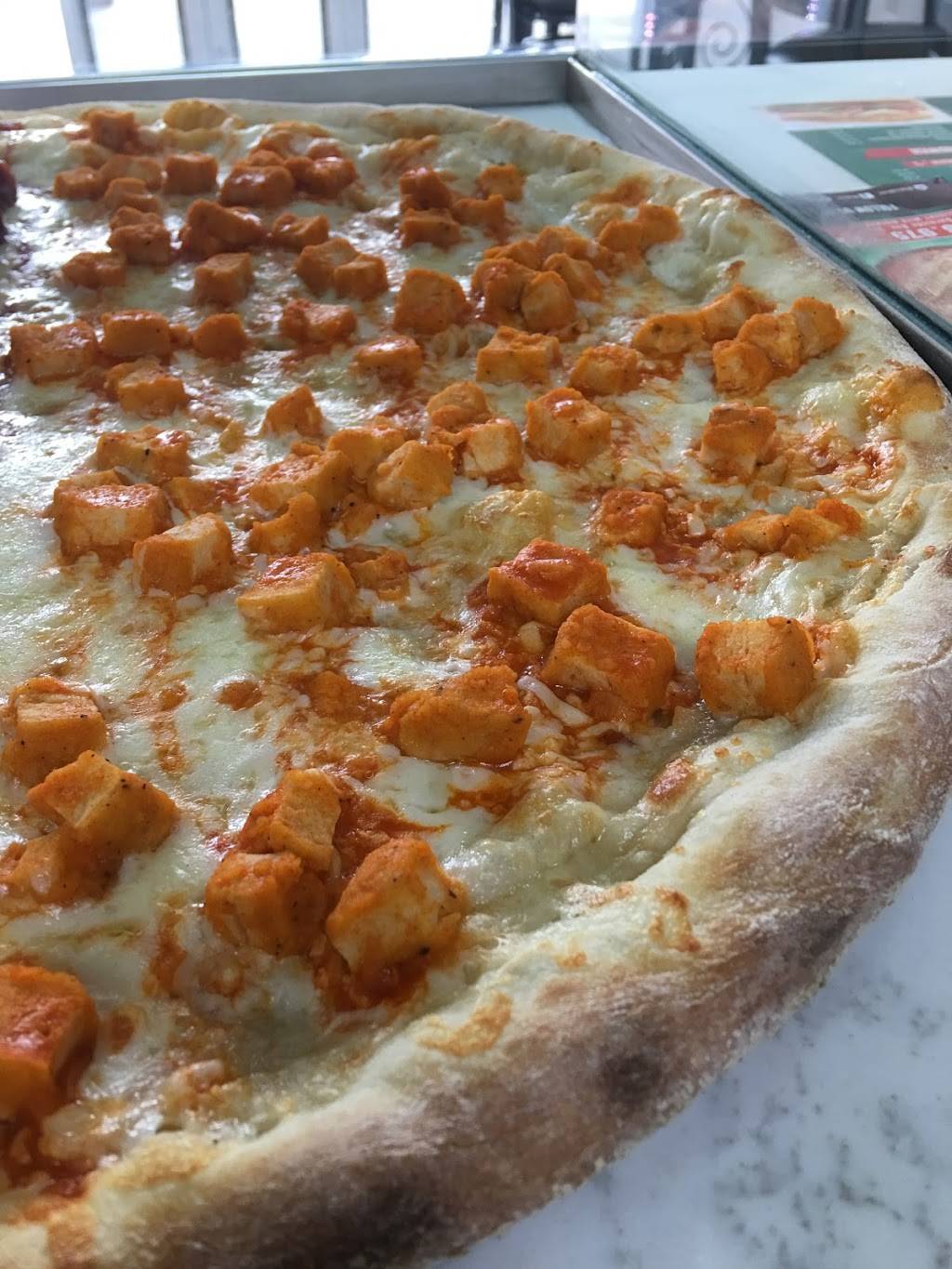 Mia Pizza & Subs | restaurant | 13 W Burnside Ave, Bronx, NY 10453, USA | 7189757384 OR +1 718-975-7384