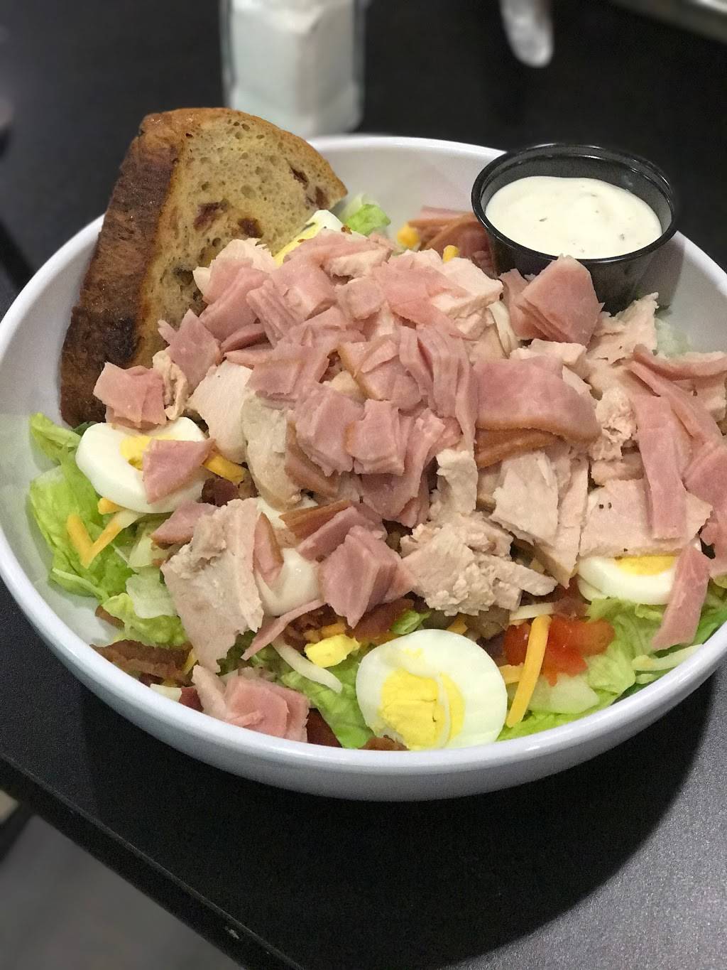 Myers Front Porch | restaurant | 162 E Main St, Hendersonville, TN 37075, USA | 6154475556 OR +1 615-447-5556