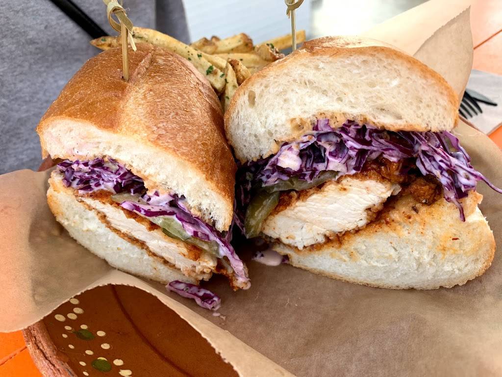 The Chicken Bodega | restaurant | 11114 Whittier Blvd, Whittier, CA 90606, USA | 5624635900 OR +1 562-463-5900