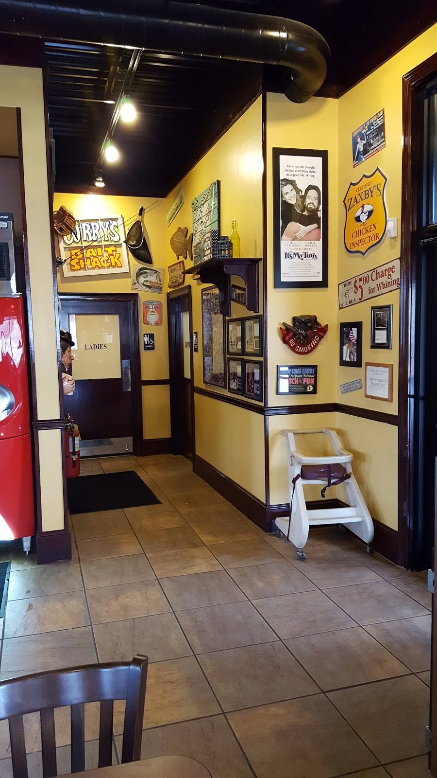 Zaxbys Chicken Fingers & Buffalo Wings | restaurant | 385 S Main St, Hiawassee, GA 30546, USA | 7068960556 OR +1 706-896-0556