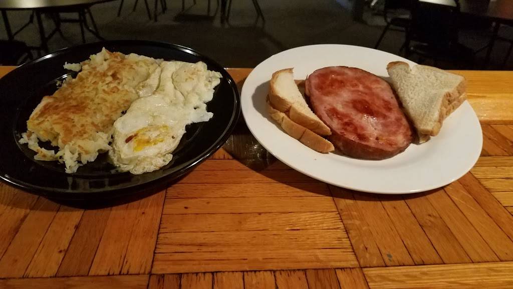 Dueling Leos | restaurant | 504 S Adams St, Burlington, IA 52601, USA | 3192089144 OR +1 319-208-9144