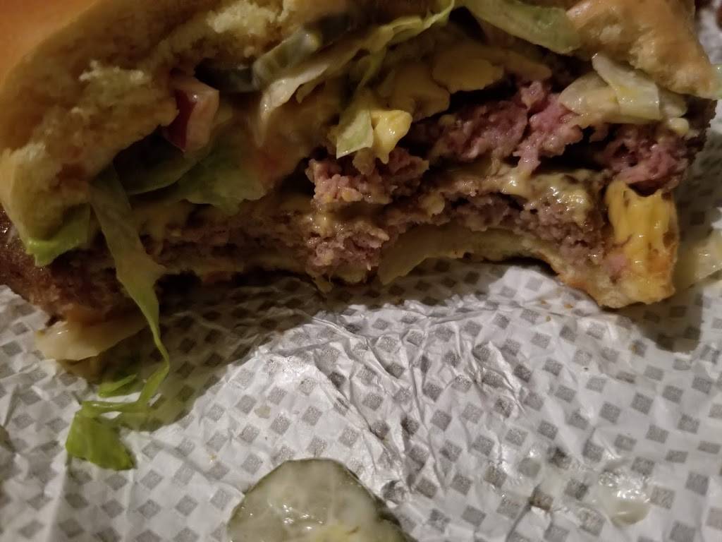 Checkers | restaurant | 7504 Atlantic Blvd, Jacksonville, FL 32211, USA | 9047205487 OR +1 904-720-5487