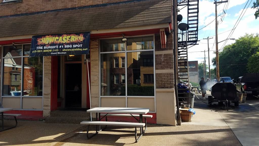 Showcase Barbeque | restaurant | 6800 Frankstown Ave #1370, Pittsburgh, PA 15208, USA | 4123617469 OR +1 412-361-7469