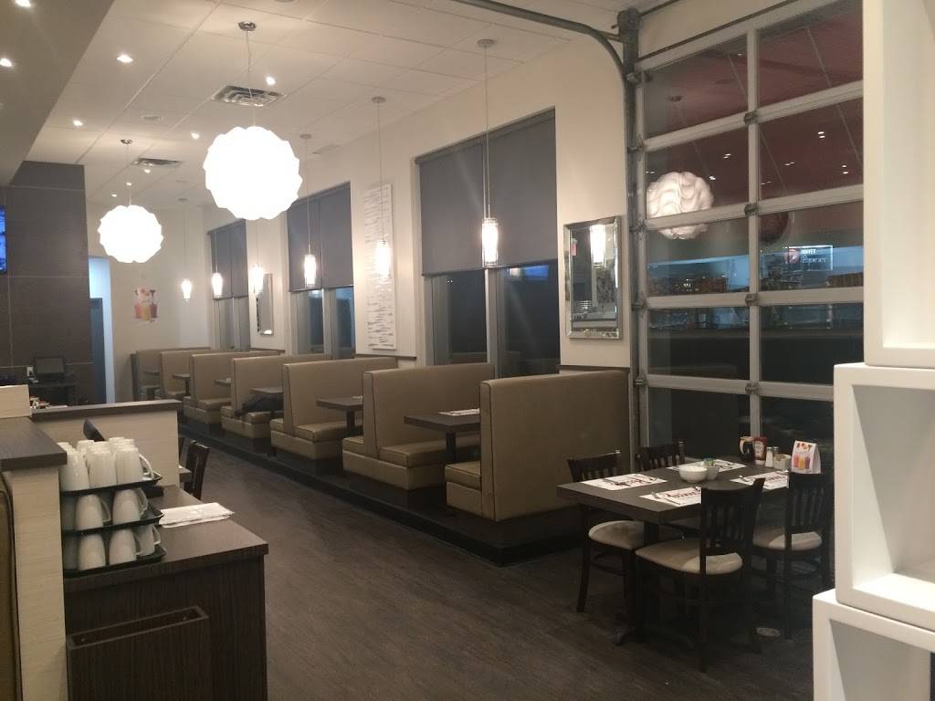 Petinos | restaurant | 1076 Boulevard du Grand Héron, Saint-Jérôme, QC J7Y 5K8, Canada | 4504320003 OR +1 450-432-0003