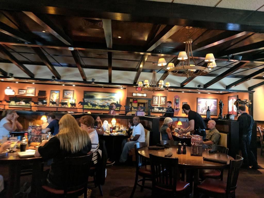 LongHorn Steakhouse | meal takeaway | 4305 Holiday Inn Express Way Northwest N, Cleveland, TN 37312, USA | 4234723430 OR +1 423-472-3430