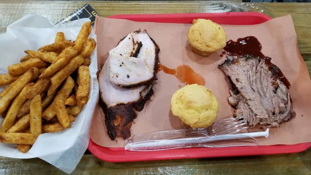 American Heroes Smokehouse | restaurant | 140 Hamburg Turnpike, Wayne, NJ 07470, USA | 9737824356 OR +1 973-782-4356