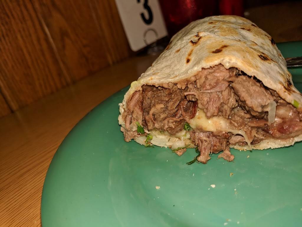 De Pasada | restaurant | 1517 W Taylor St, Chicago, IL 60607, USA | 3122436441 OR +1 312-243-6441